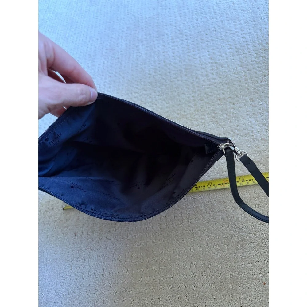 Kate Spade Wristlet Clutch Women Medium Navy Blue Striped Nylon Sporty Prep